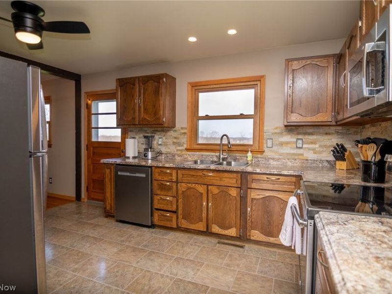 70331 Provident-Fairpoint Road, Saint Clairsville, OH 43950 Photo 7