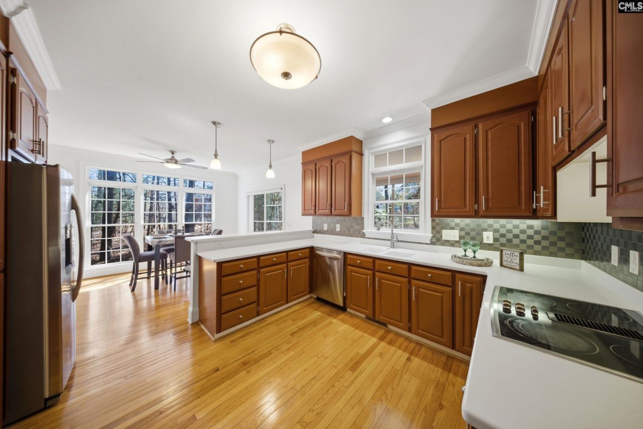 3 Aderley Court  Photo 30