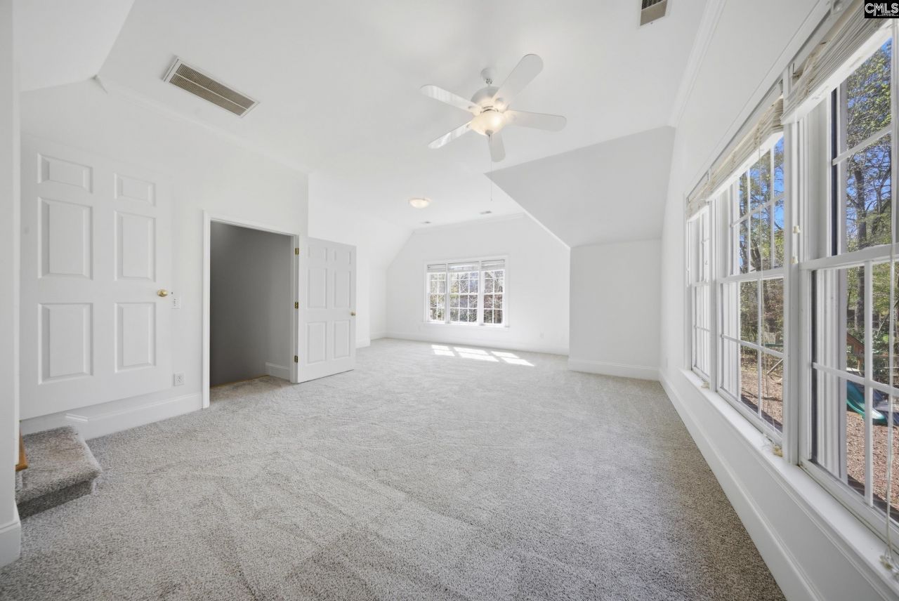 3 Aderley Court  Photo 40