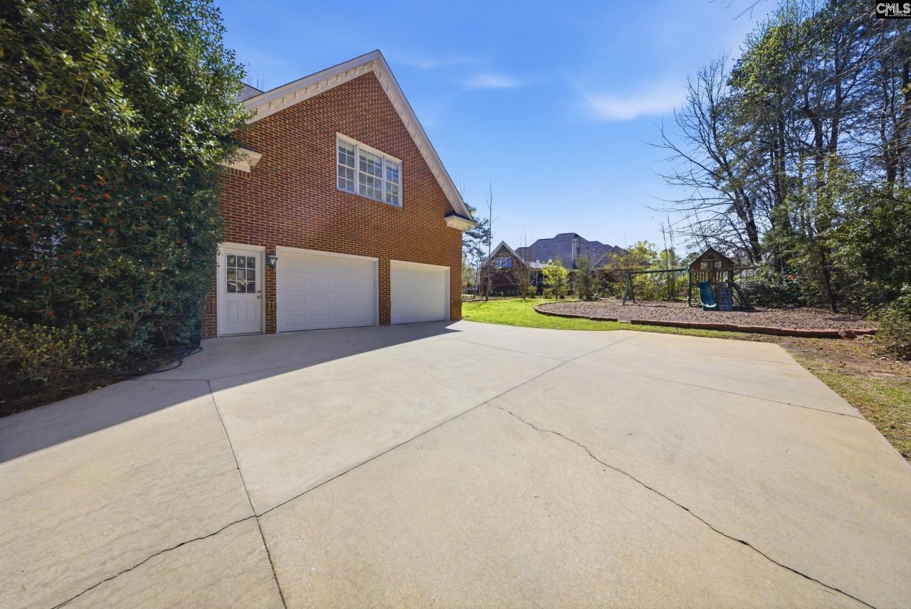 3 Aderley Court  Photo 64