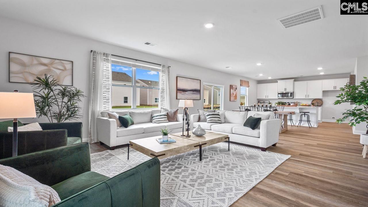 412 Lancashire Lane Photo 12