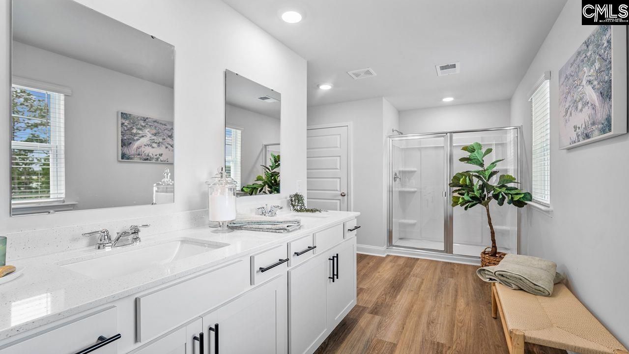 412 Lancashire Lane Photo 22