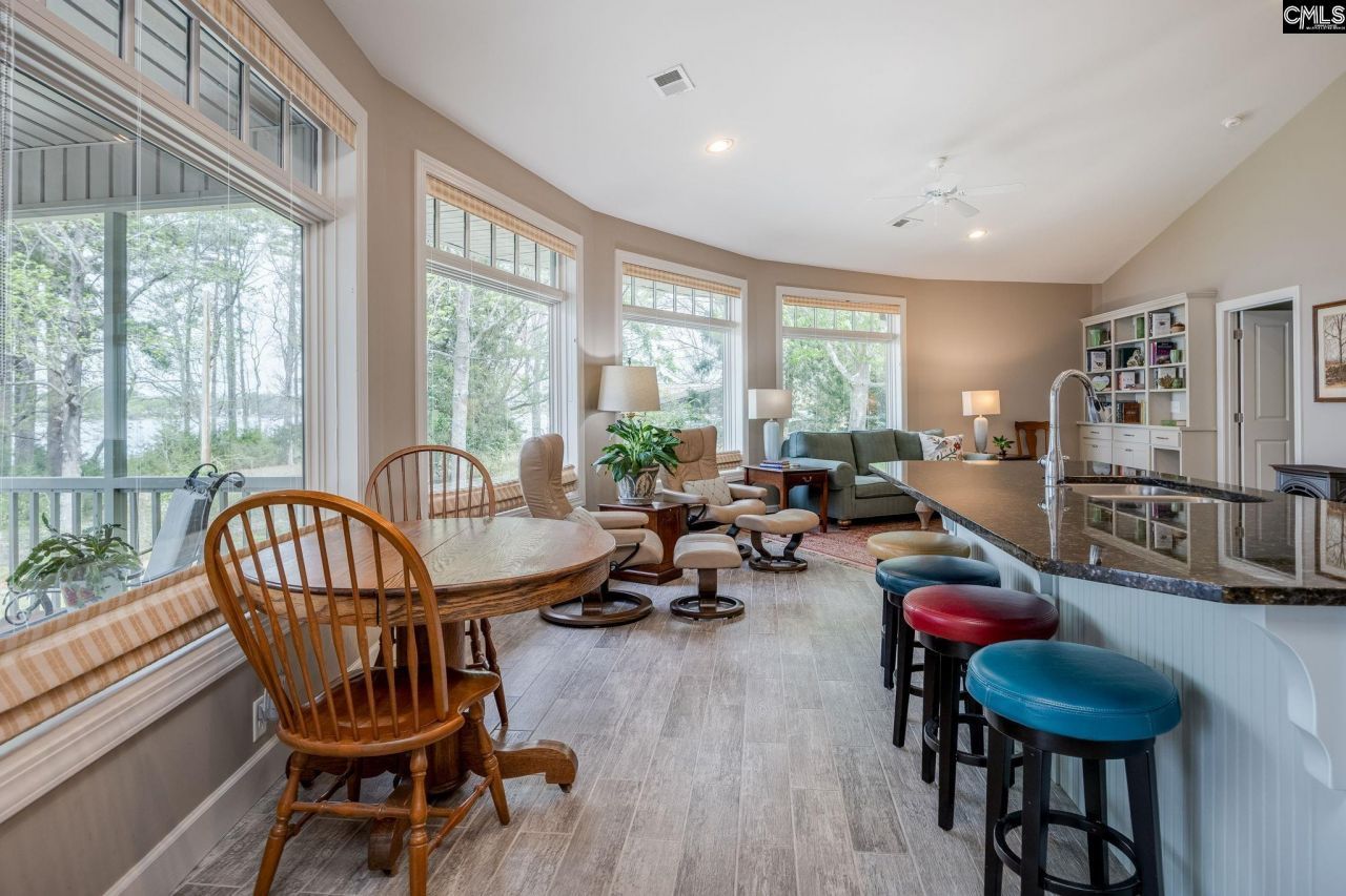 741 Wildwood Road Photo 14