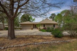 741 Wildwood Road photo 4