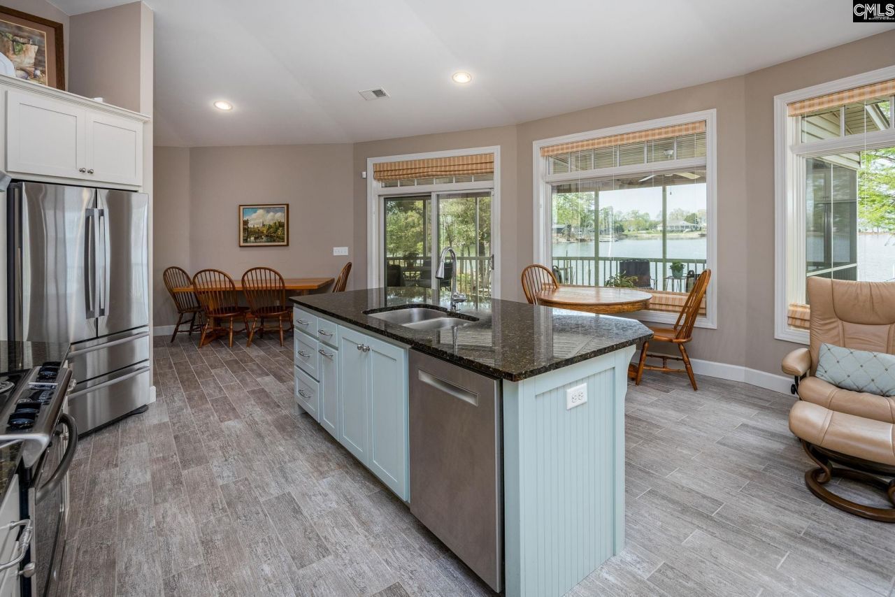 741 Wildwood Road Photo 26