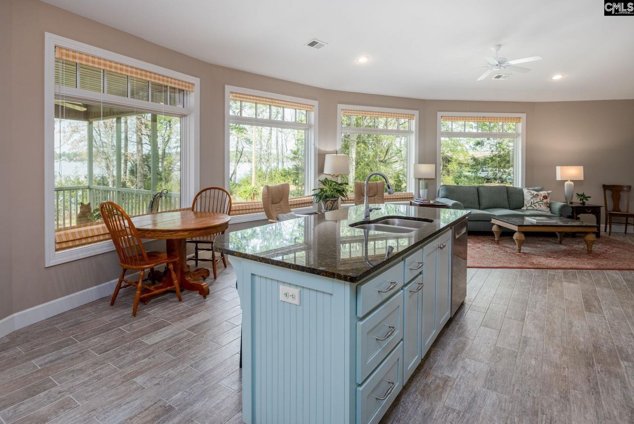 741 Wildwood Road Photo 31