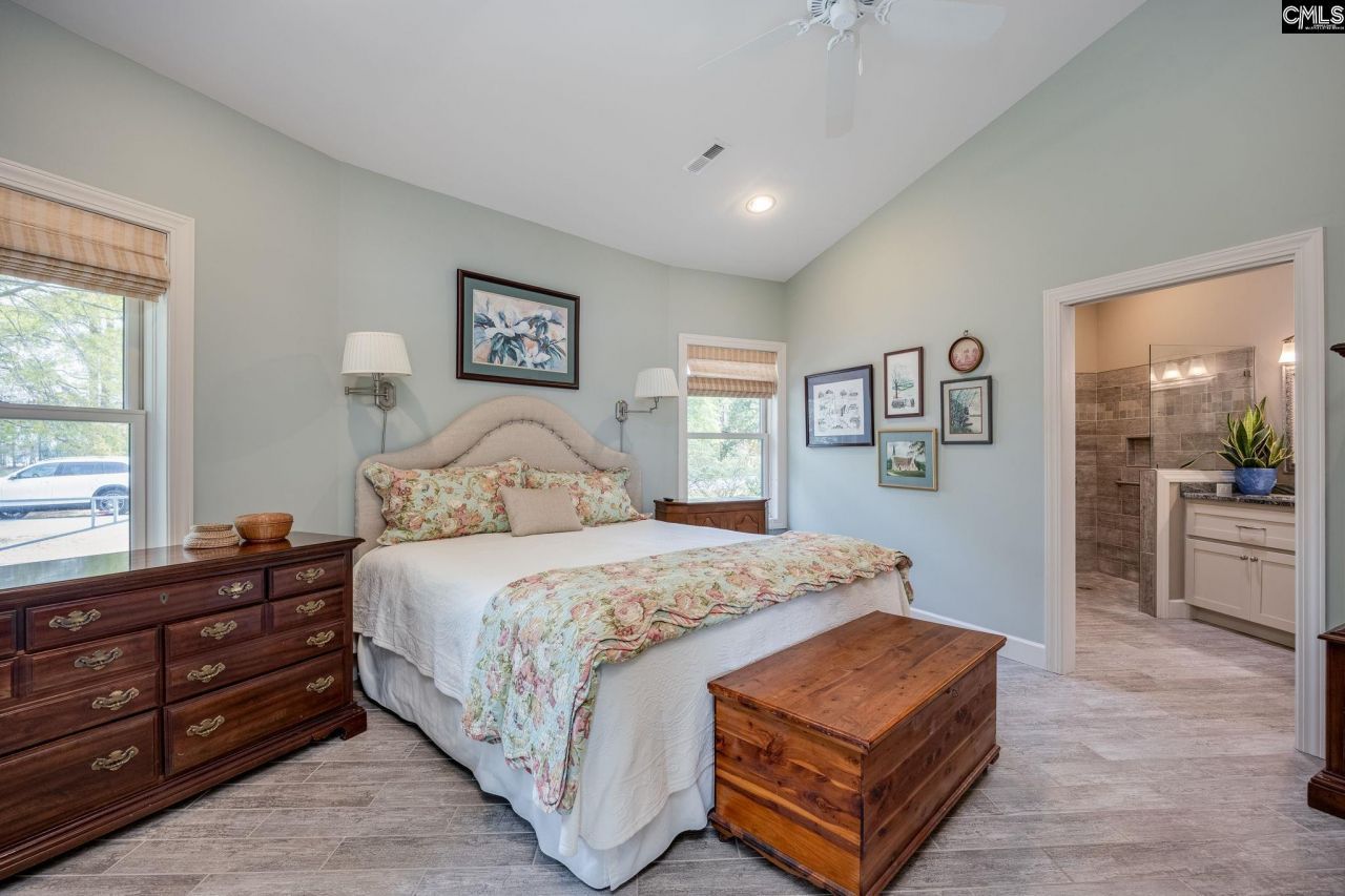 741 Wildwood Road Photo 34