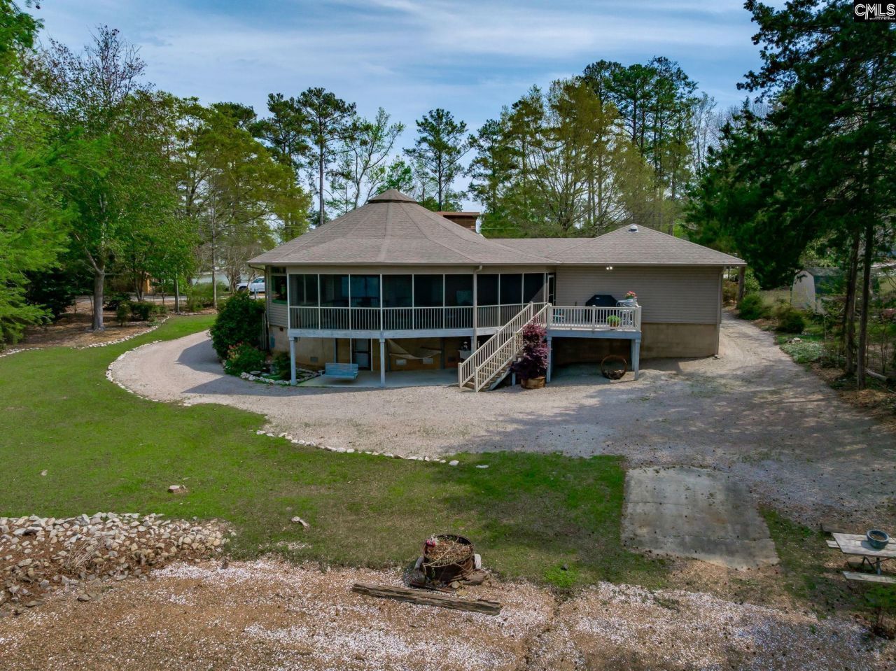 741 Wildwood Road Photo 58