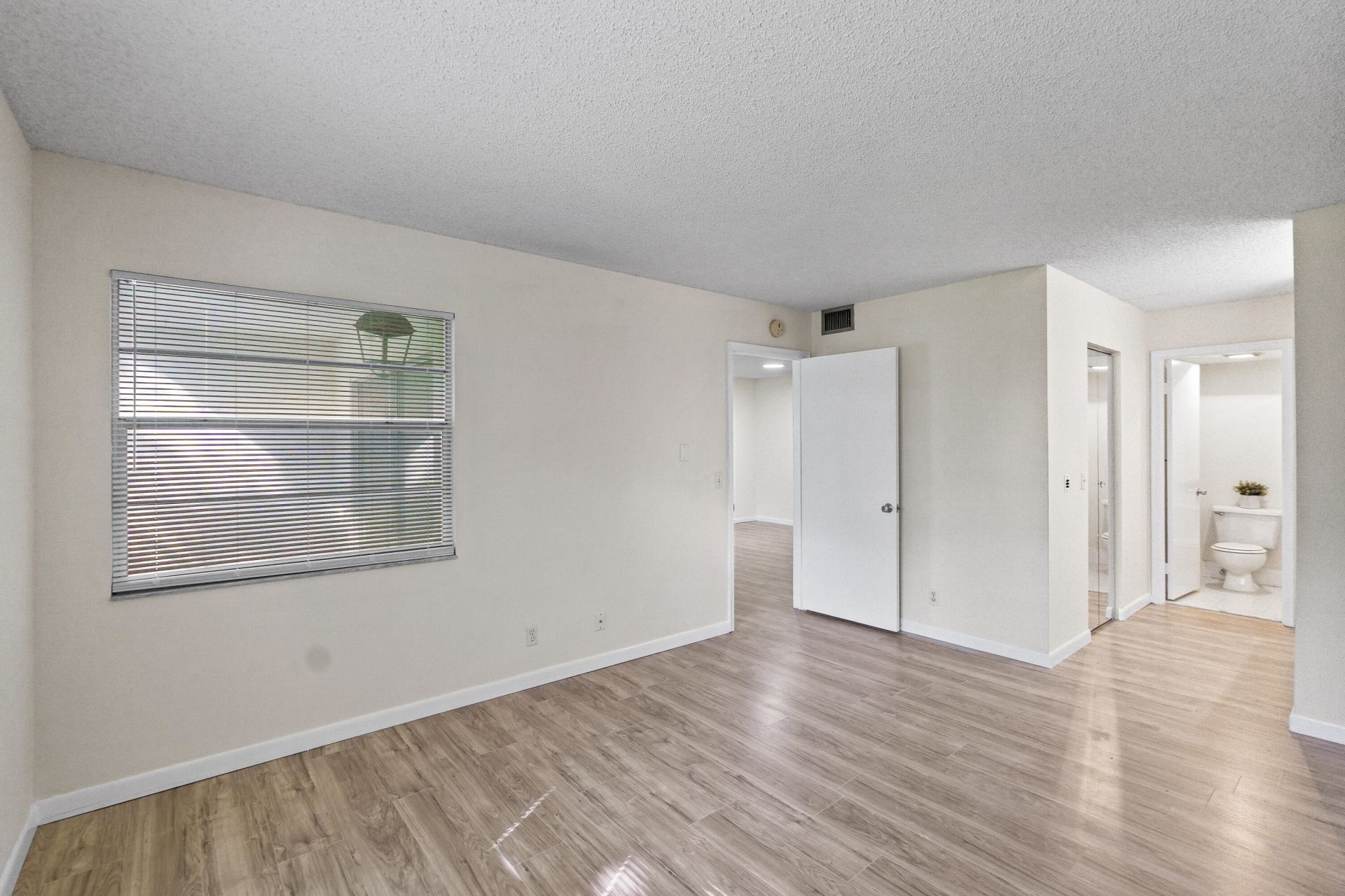 1251 SW 125th Avenue, Unit 105t, Pembroke Pines, FL 33027 Photo