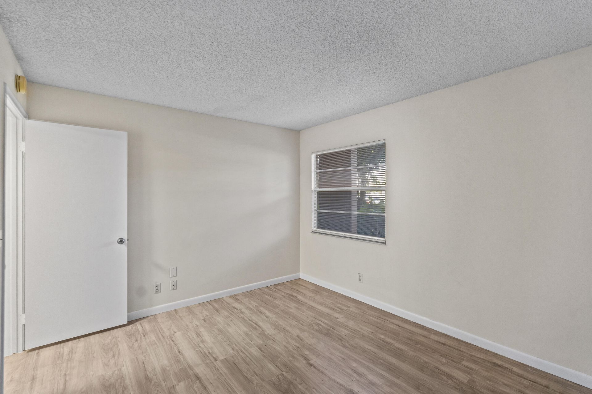 1251 SW 125th Avenue, Unit 105t, Pembroke Pines, FL 33027 Photo