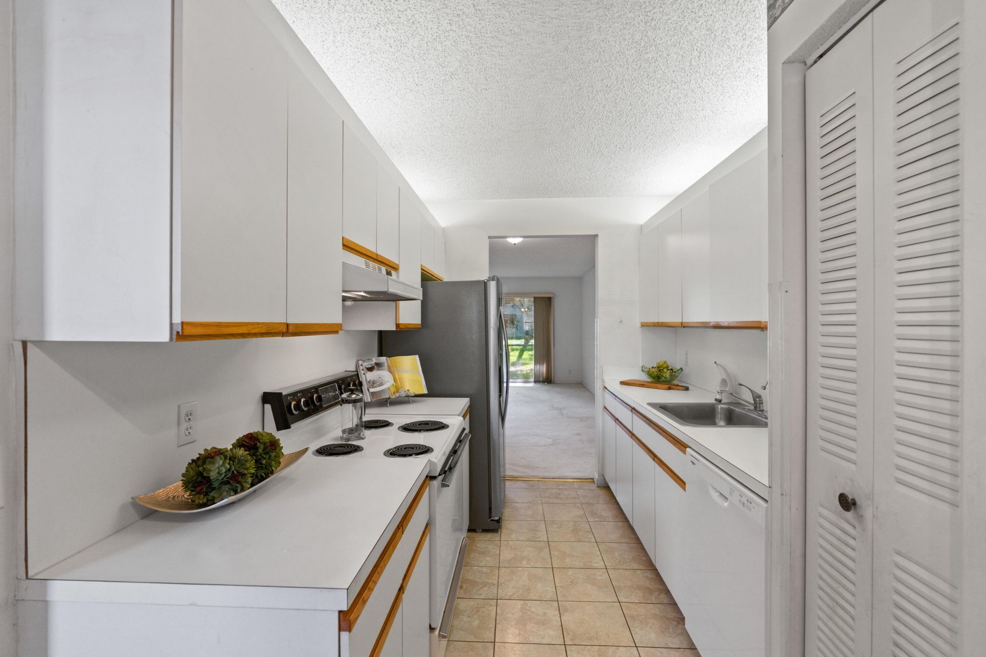 1251 SW 125th Avenue, Unit 105-t, Pembroke Pines, FL 33027 Photo