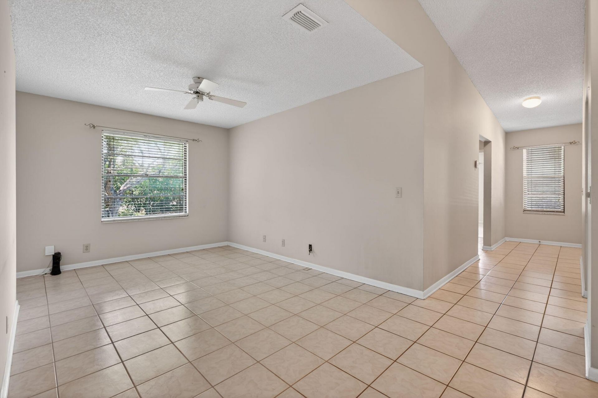 2301 Sabal Ridge Court, Unit H, Palm Beach Gardens, FL 33418 Photo