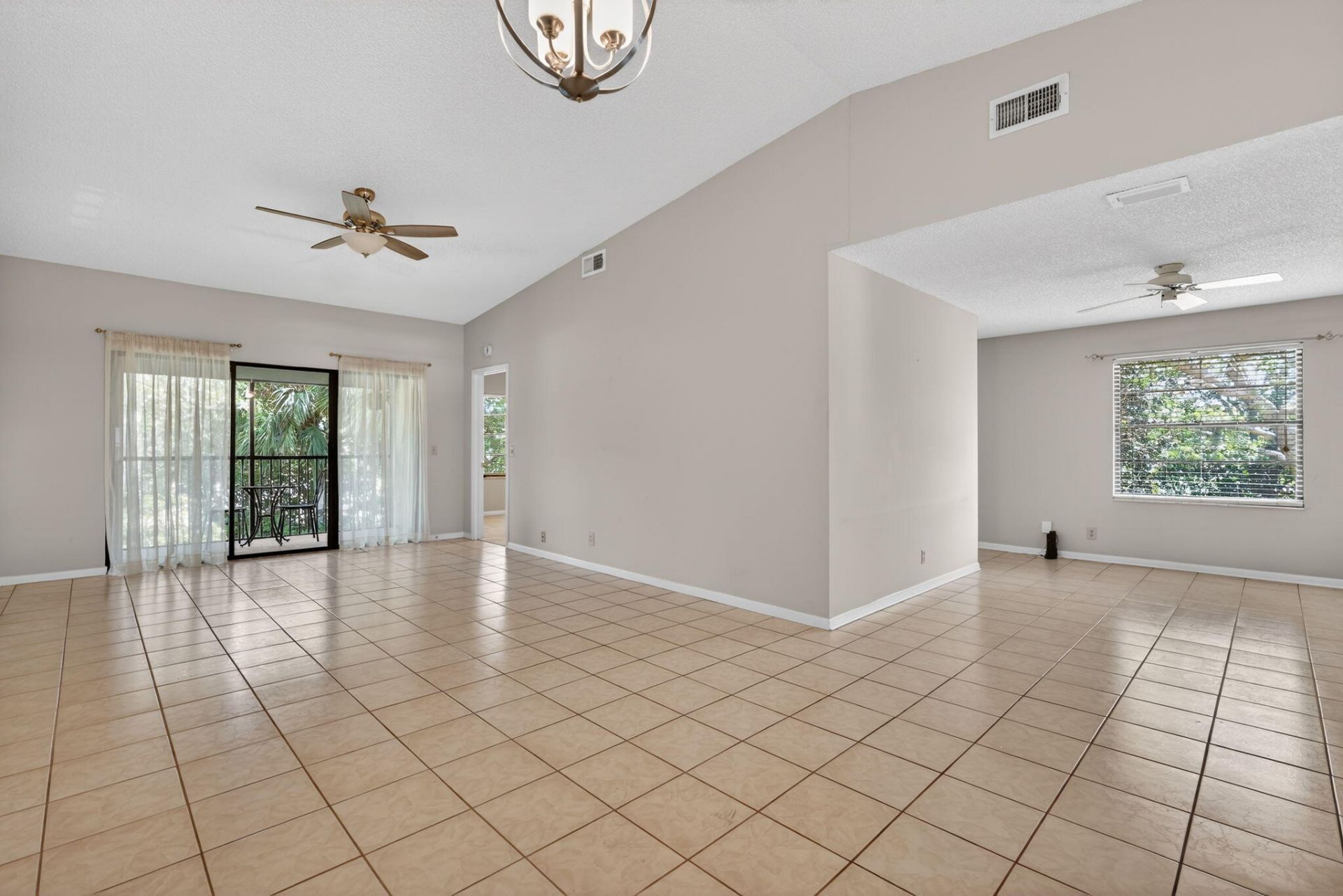 2301 Sabal Ridge Court, Unit H, Palm Beach Gardens, FL 33418 Photo