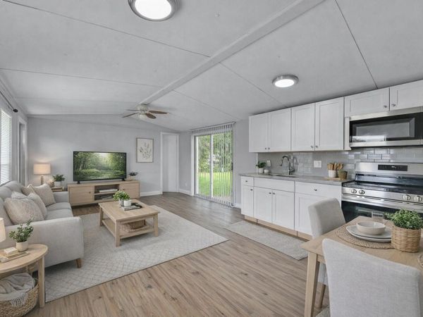 585 NW Avenue D, Moore Haven, FL 33471