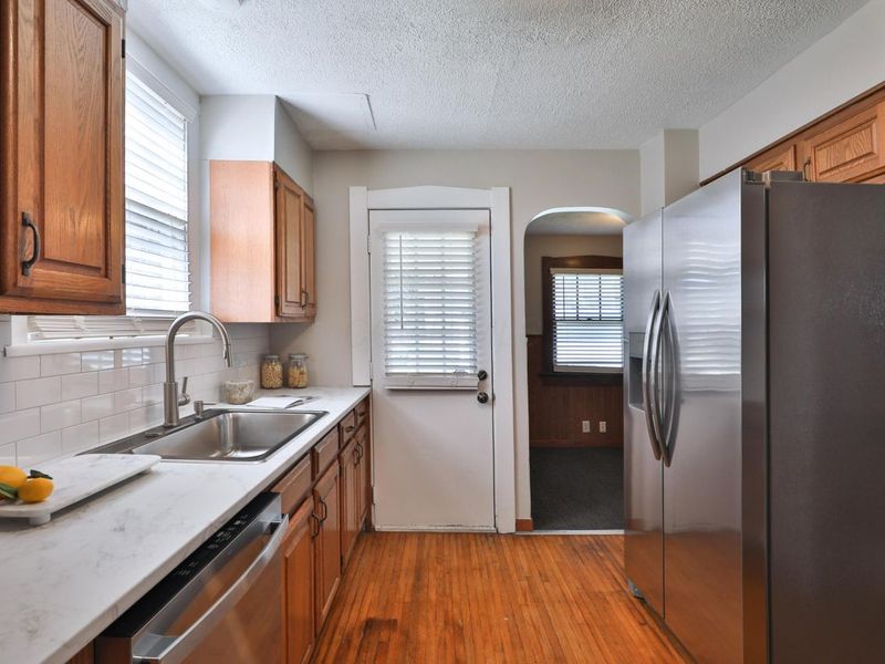 557 Woodbury Avenue, Columbus, OH 43223 Photo 16