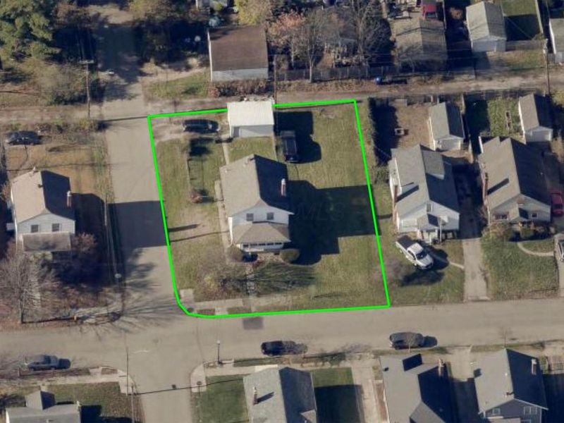 557 Woodbury Avenue, Columbus, OH 43223 Photo 3