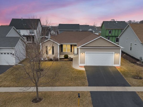 21 W Winterberry Avenue , Cortland, IL 60112