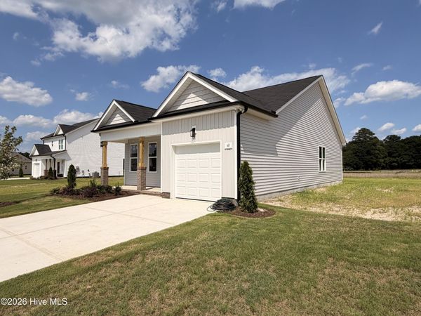 60 W Coulter Court, Selma, NC 27576