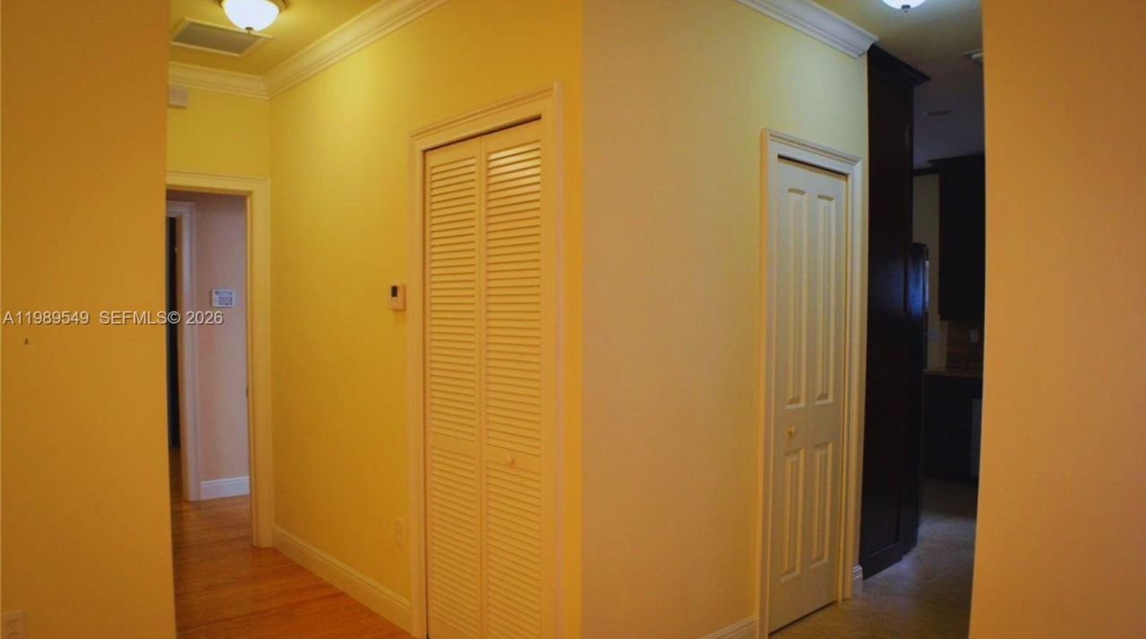 7048 SW 83rd Ct , Miami, FL 33143 Photo