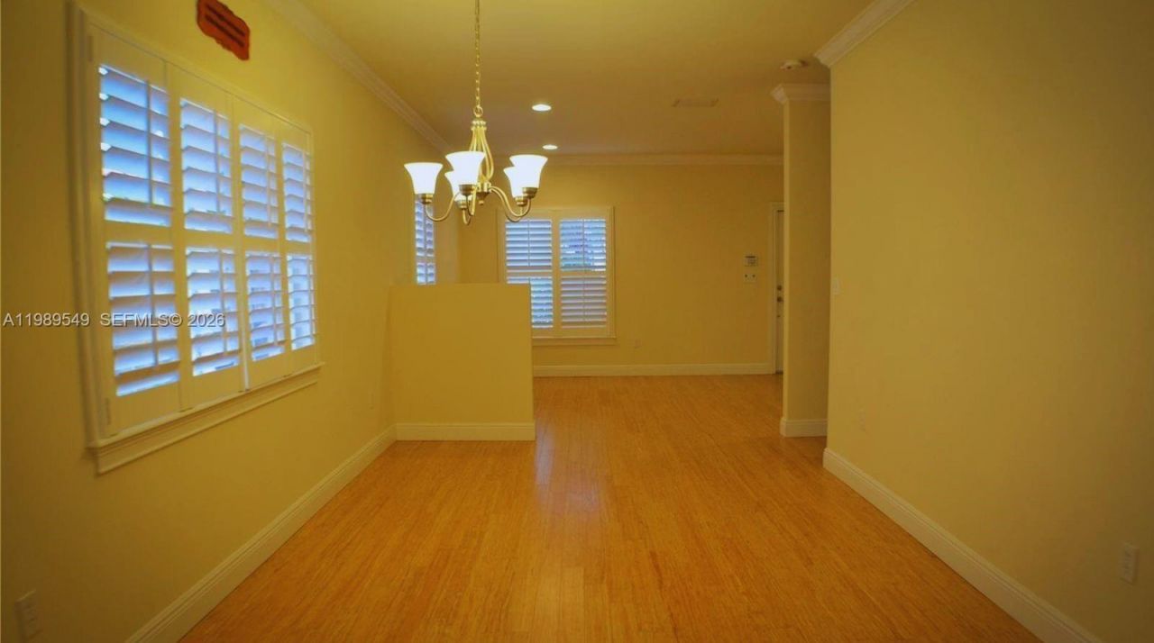 7048 SW 83rd Ct , Miami, FL 33143 Photo