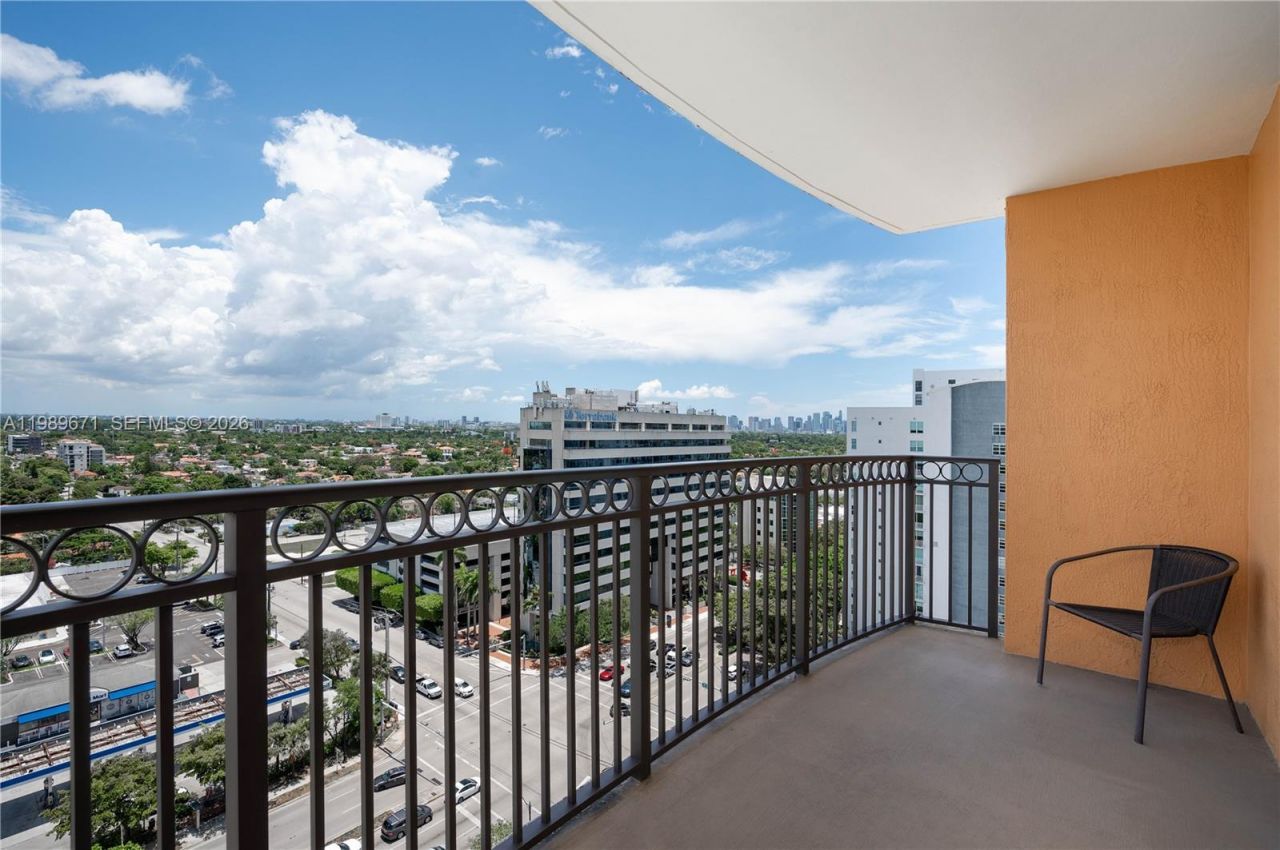 3232 SW Coral Way , Unit 1504, Miami, FL 33145 Photo