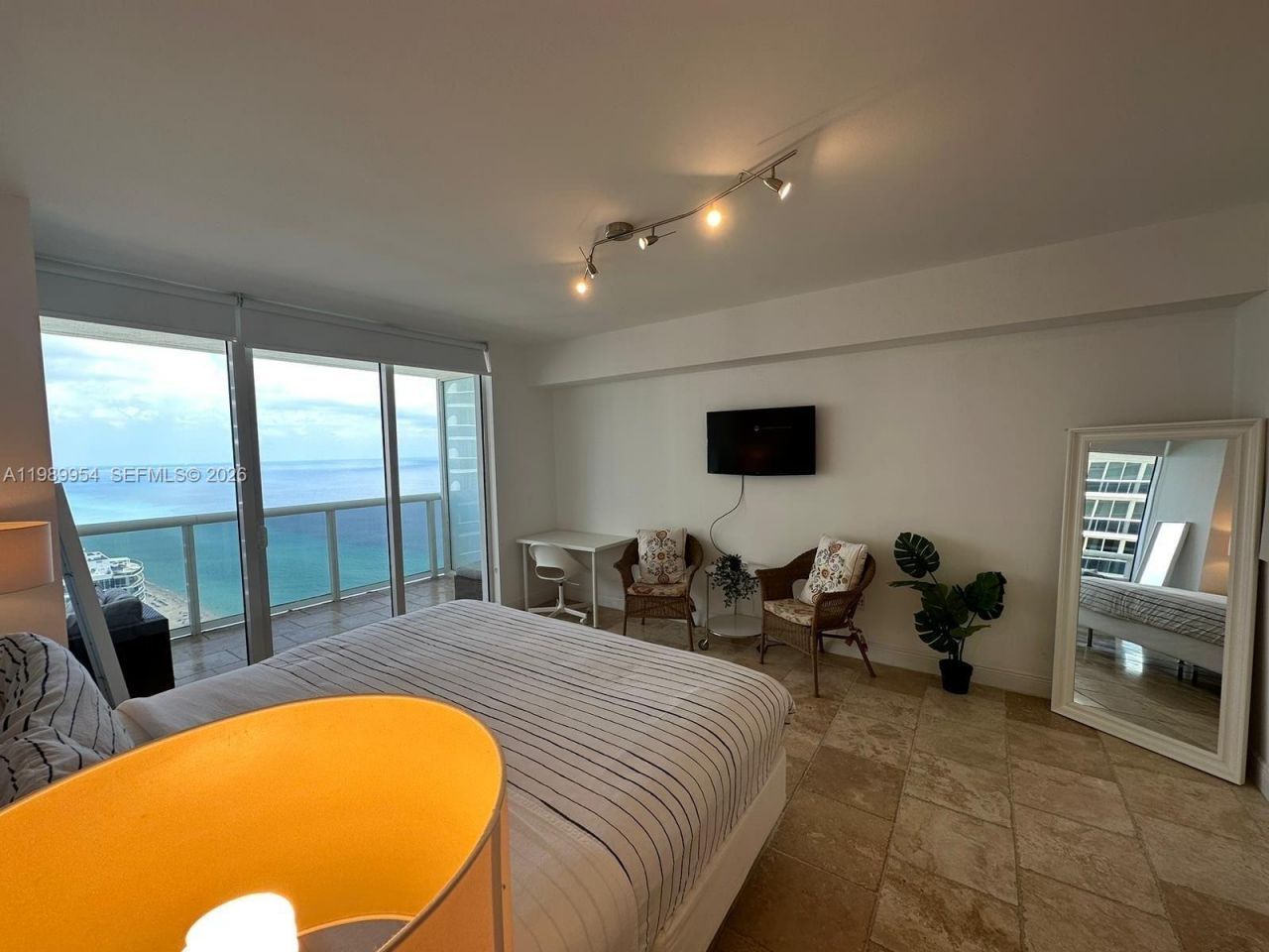 1830 S Ocean Dr , Unit 4010, Hallandale Beach, FL 33009 Photo