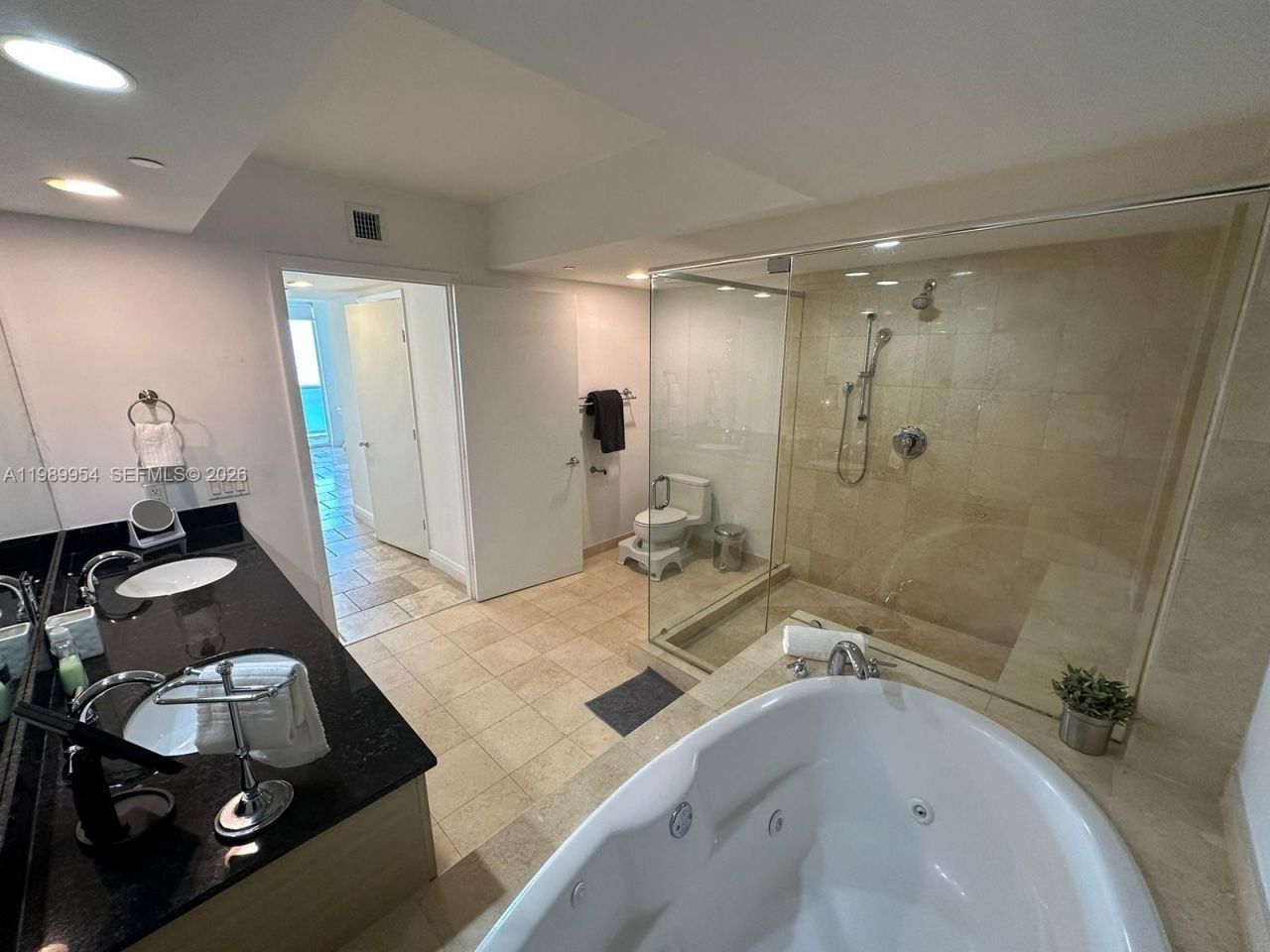 1830 S Ocean Dr , Unit 4010, Hallandale Beach, FL 33009 Photo