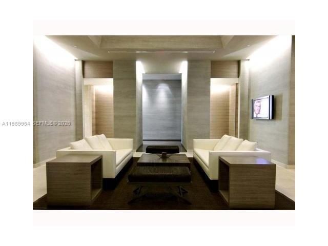 1830 S Ocean Dr, Unit 4010, Hallandale Beach, FL 33009 Photo