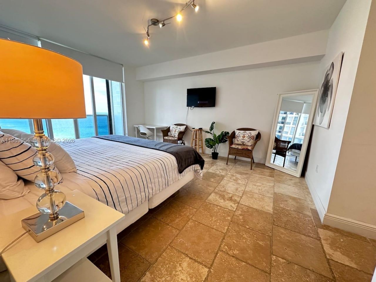 1830 S Ocean Dr , Unit 4010, Hallandale Beach, FL 33009 Photo