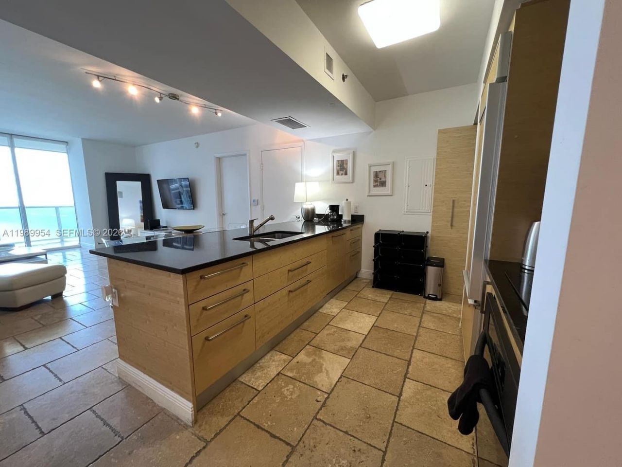 1830 S Ocean Dr , Unit 4010, Hallandale Beach, FL 33009 Photo