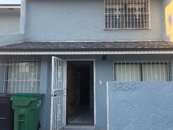 3834 SW 107th Ave, Unit 2-3, Miami, FL 33165