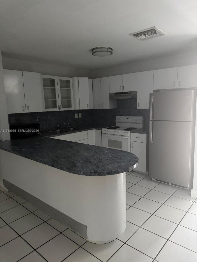 3834 SW 107th Ave, Unit 2-3, Miami, FL 33165 Photo