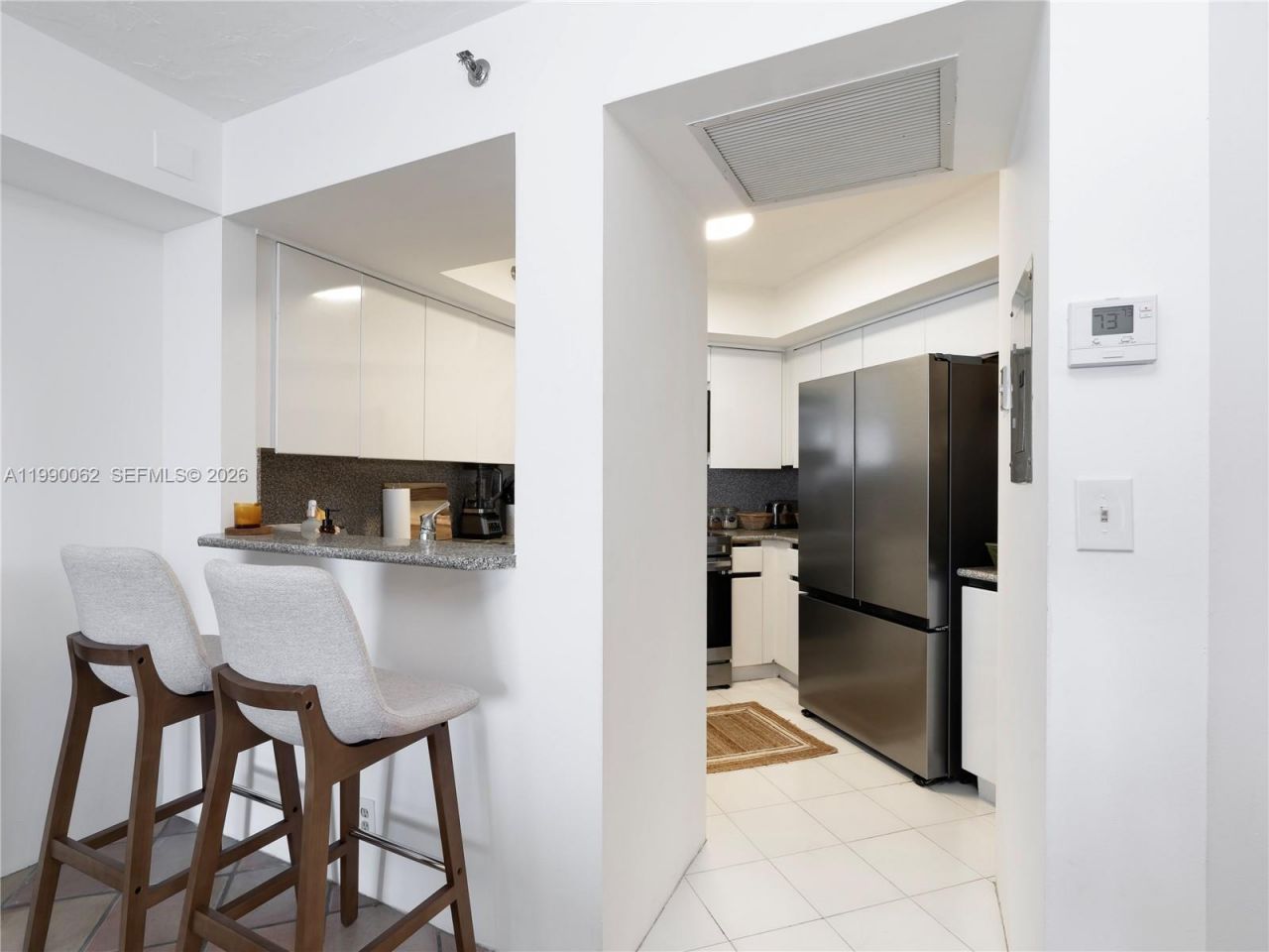 6767 Collins Ave , Unit 1704, Miami Beach, FL 33141 Photo