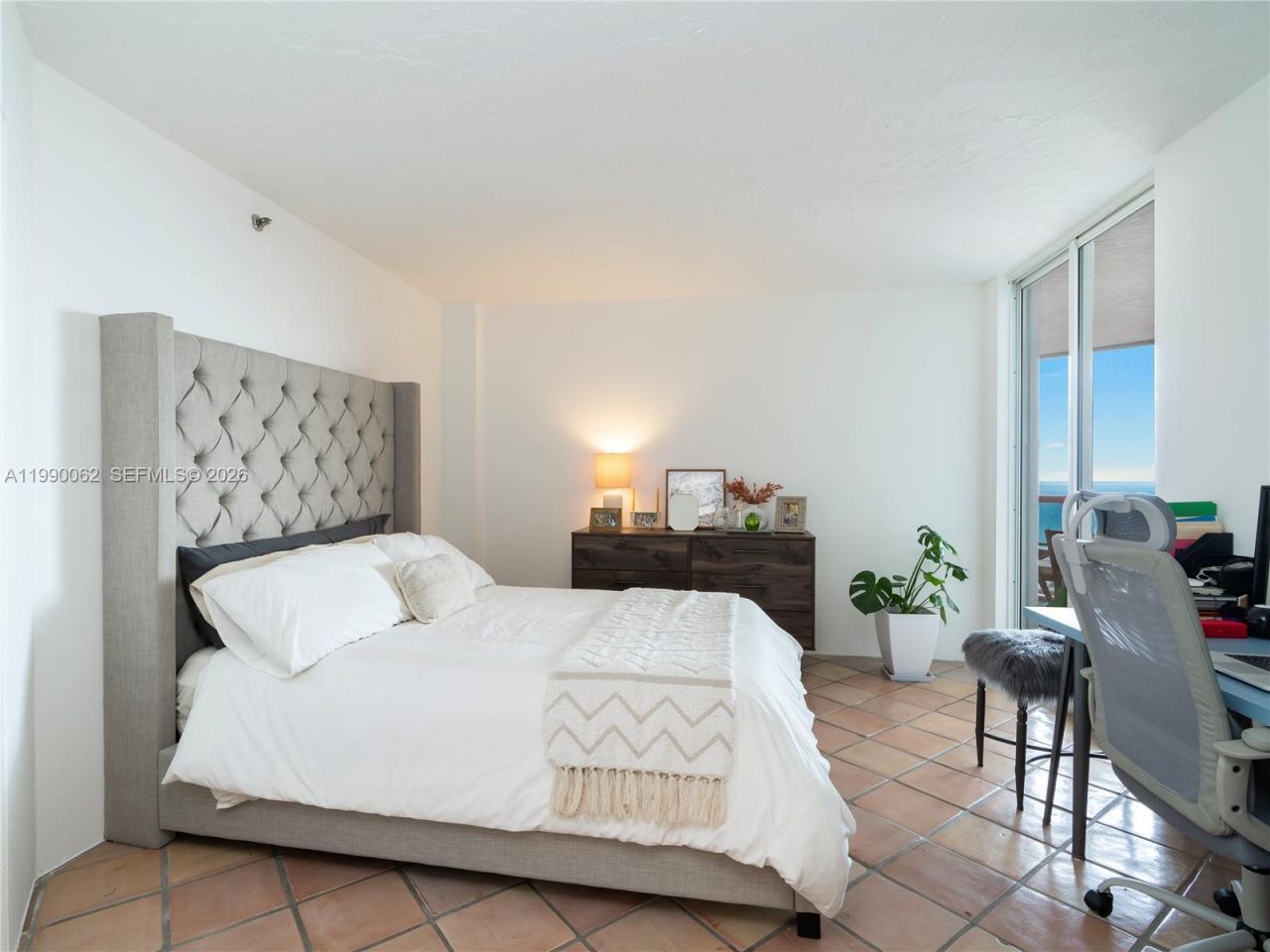 6767 Collins Ave , Unit 1704, Miami Beach, FL 33141 Photo