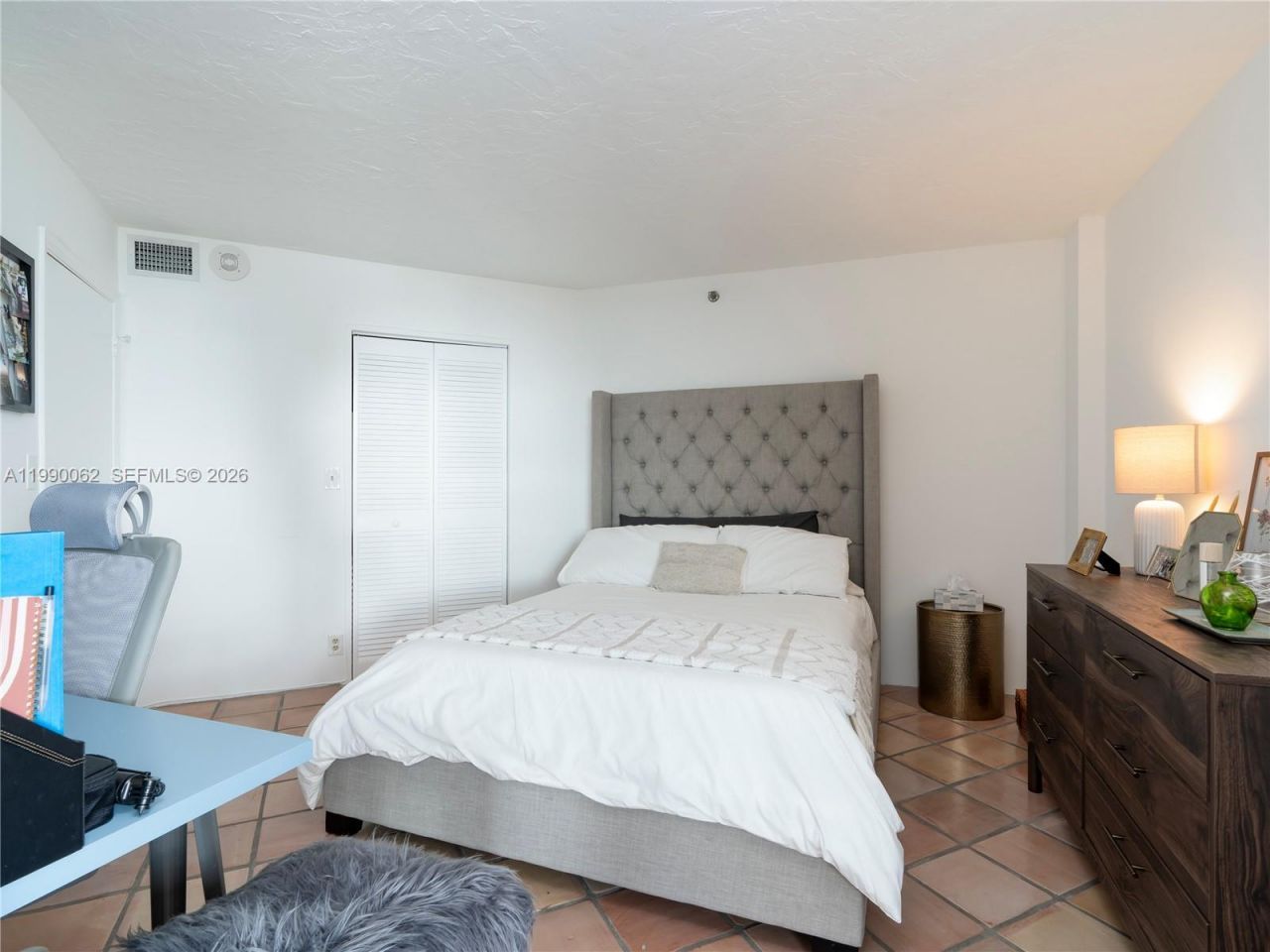 6767 Collins Ave , Unit 1704, Miami Beach, FL 33141 Photo