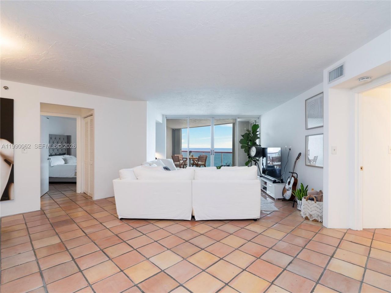 6767 Collins Ave , Unit 1704, Miami Beach, FL 33141 Photo