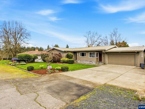 4064 Barrett St S, Salem, OR 97302