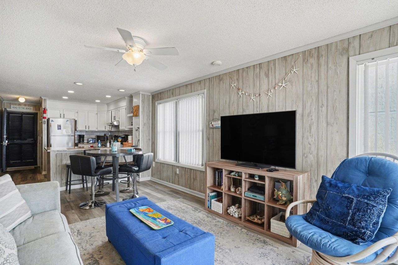 4315 S Ocean Blvd. Photo 4