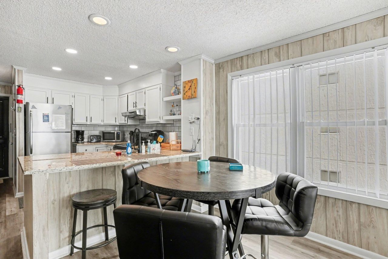 4315 S Ocean Blvd. Photo 6