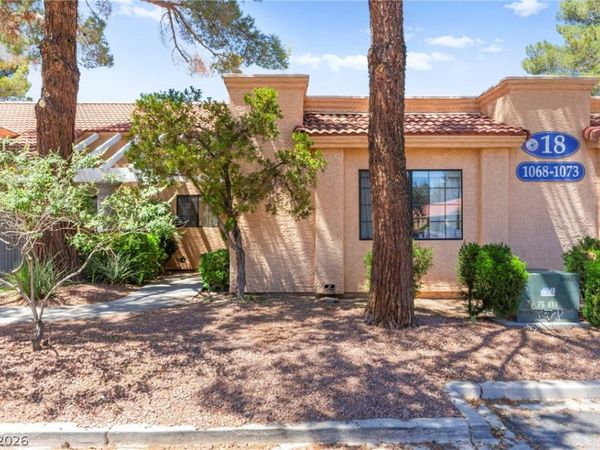 2851 S Valley View Boulevard , Unit 1071, Las Vegas, NV 89102