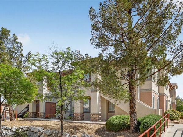 10245 King Henry Avenue, Unit 102, Las Vegas, NV 89144