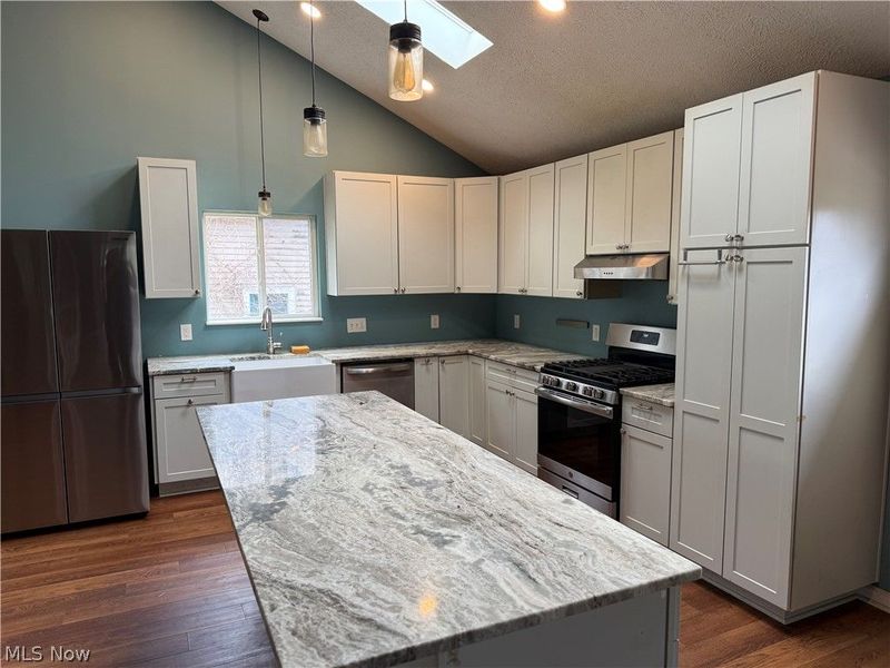 8352 Wyatt Road, Broadview Heights, OH 44147 Photo 2