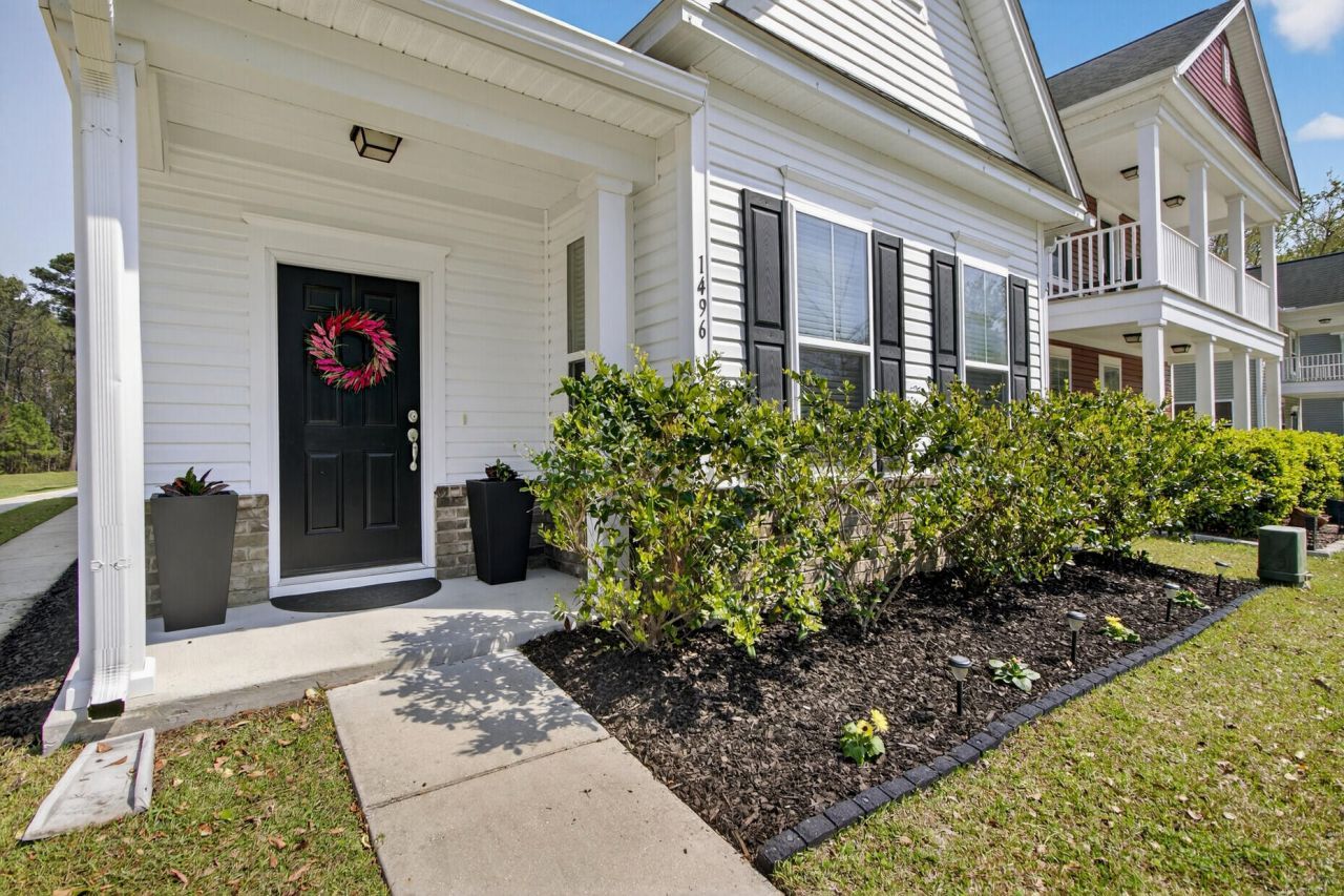 1496 Roustabout Way Photo 6