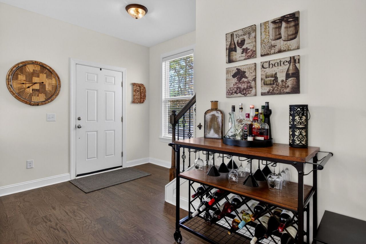 1496 Roustabout Way Photo 8