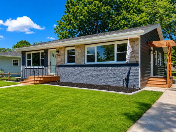 414 Holly Road, Michigan City, IN 46360