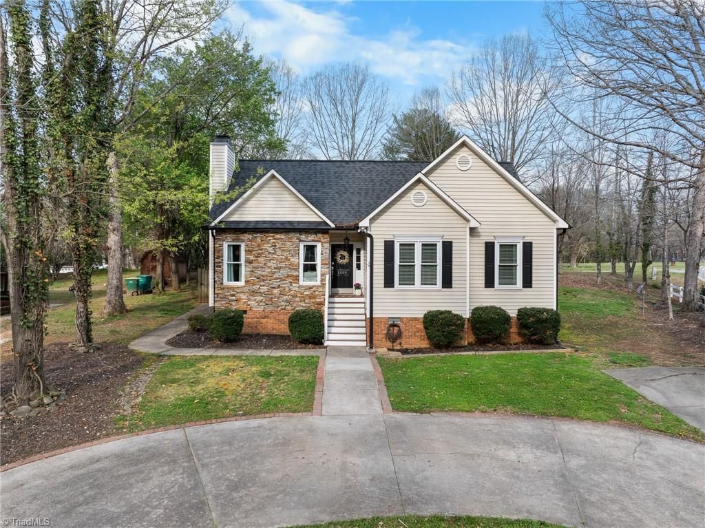 1600 Springfield Way Drive, Clemmons, NC 27012 Main Photo