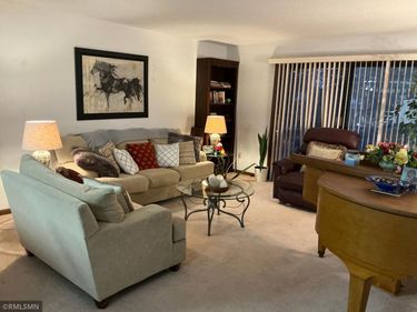 2200 Nevada Avenue S, Unit 214, Saint Louis Park, MN 55426