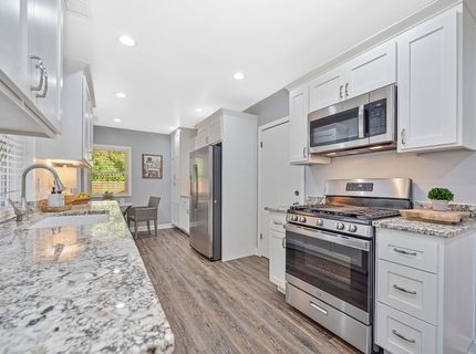 3422 David Way, Sacramento, CA 95820 Photo