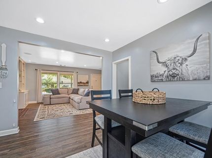 3422 David Way, Sacramento, CA 95820 Photo