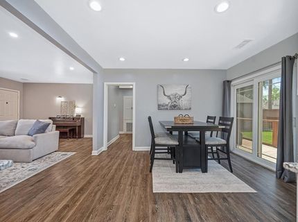 3422 David Way, Sacramento, CA 95820 Photo